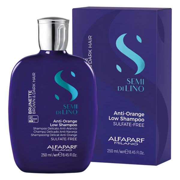 Shampoo Alfaparf Antiorange Brunette Antinaranja sobre fondo blanco.
