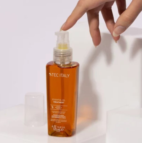 ESSENTIAL OIL TREATMENT ACEITE TEC ITALY 4 Essential Oil Treatment Aceite Tec Italy Para Cabello Seco Y Sobreprocesado.