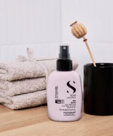 Sea Spray Sal De Mar Alfaparf Creando Efecto Playa Con Ondas Naturales.