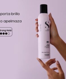 Resultado De Laca Original Brillante Alfaparf Semi Di Lino Con Cabello Brillante Y Controlado.