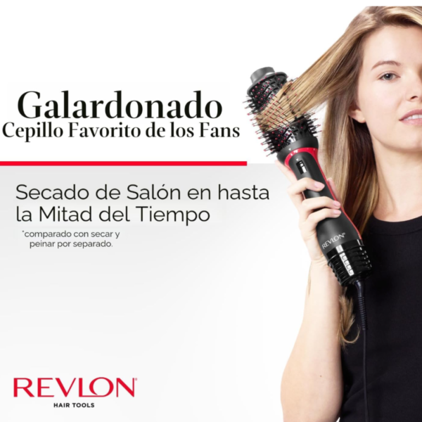 Revlon Cepillo Secador Voluminizador Plus aporta hasta un 75% más de brillo.
